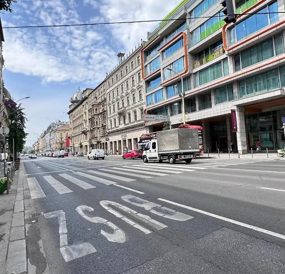Rakoczi City Apartment Budapest Hungary
